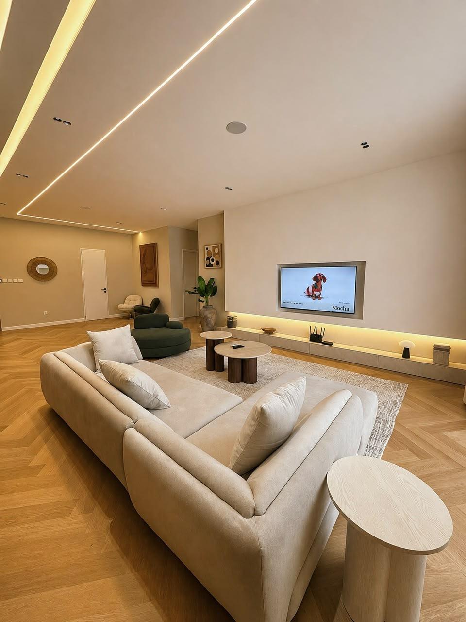 ASHVANILLA - Exquisite 2 Bedroom Apartment.