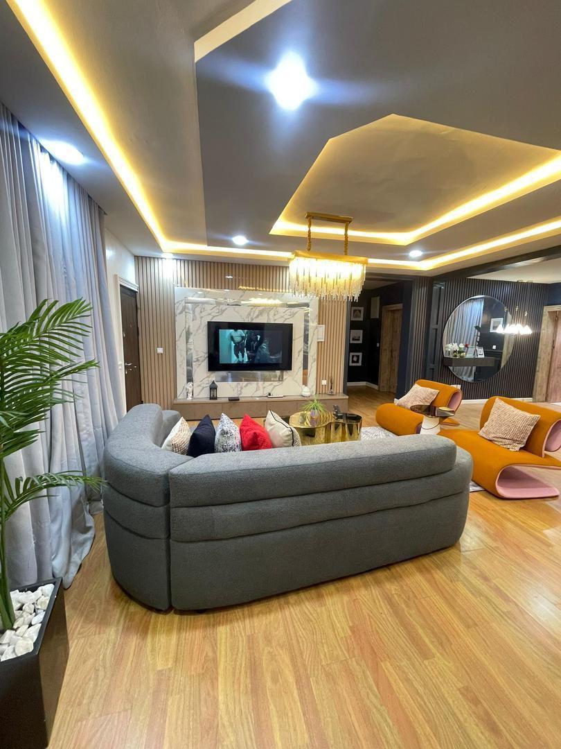 Santorini: 3-Bedroom Apartment